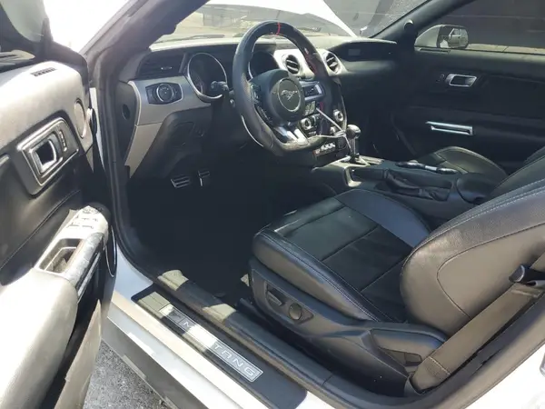 1FATP8UH7N5105660 2022 FORD MUSTANG - Image 8