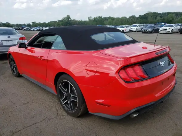 1FATP8UH7N5115931 2022 FORD MUSTANG - Image 2