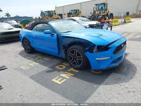 1FATP8UH7N5124791 2022 FORD MUSTANG - Image 1