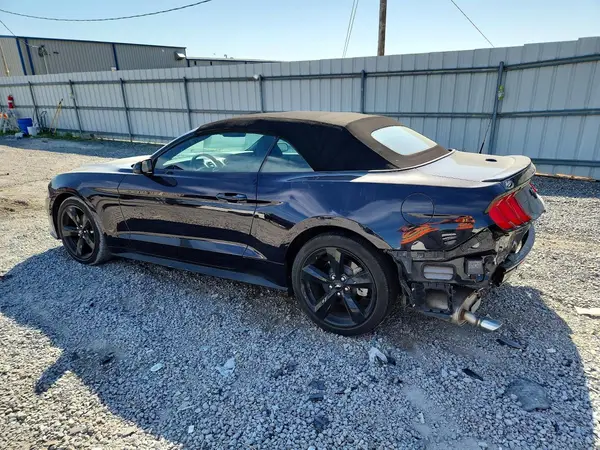 1FATP8UH7N5140750 2022 FORD MUSTANG - Image 2