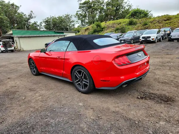 1FATP8UH7P5102440 2023 FORD MUSTANG - Image 2