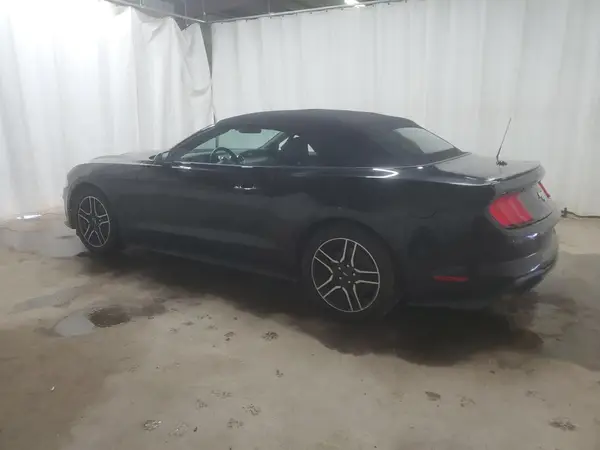 1FATP8UH7P5104009 2023 FORD MUSTANG - Image 2