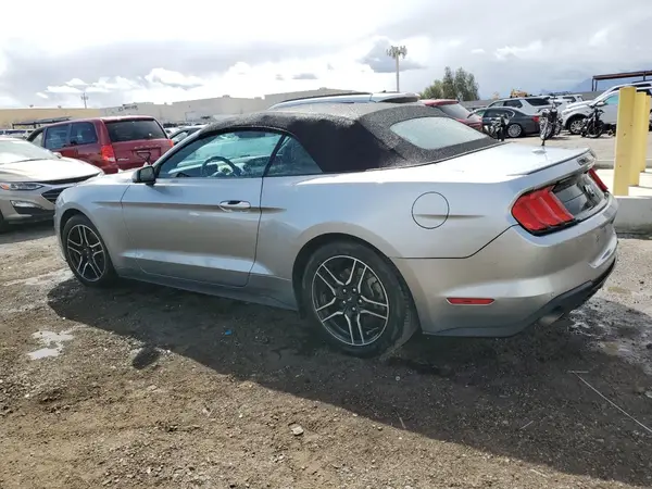 1FATP8UH7P5109971 2023 FORD MUSTANG - Image 2