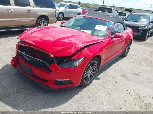 1FATP8UH8G5292202 2016 FORD MUSTANG - Image 2