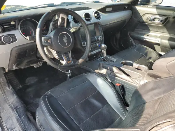 1FATP8UH8G5329068 2016 FORD MUSTANG - Image 8