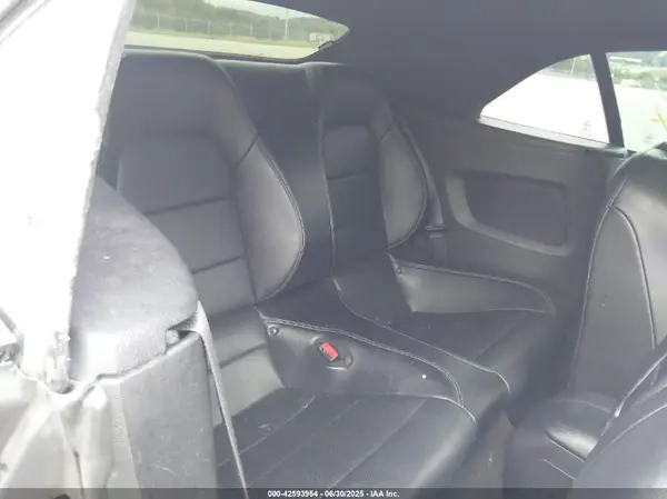 1FATP8UH8H5204783 2017 FORD MUSTANG - Image 8