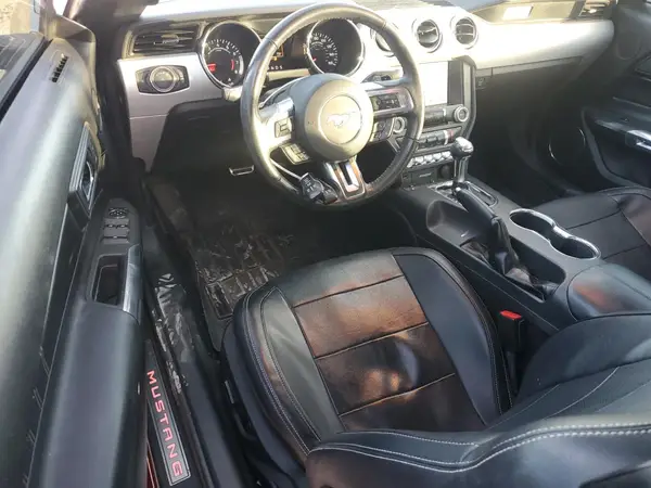 1FATP8UH8H5205397 2017 FORD MUSTANG - Image 8
