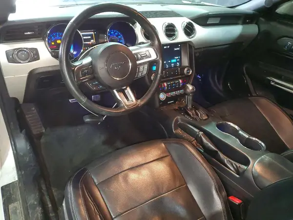 1FATP8UH8H5220403 2017 FORD MUSTANG - Image 8