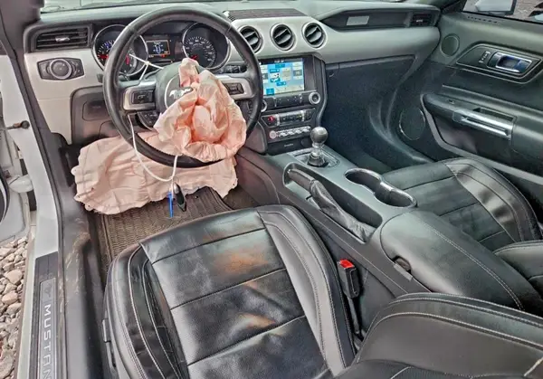 1FATP8UH8H5294842 2017 FORD MUSTANG - Image 8