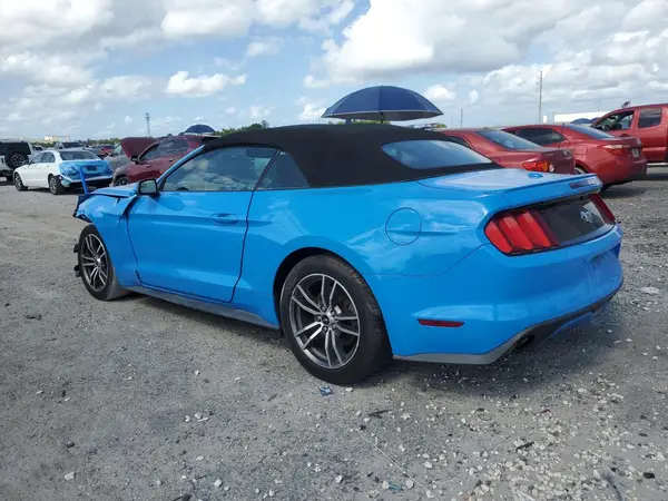 1FATP8UH8H5327211 2017 FORD MUSTANG - Image 2