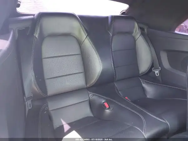 1FATP8UH8H5331324 2017 FORD MUSTANG - Image 8