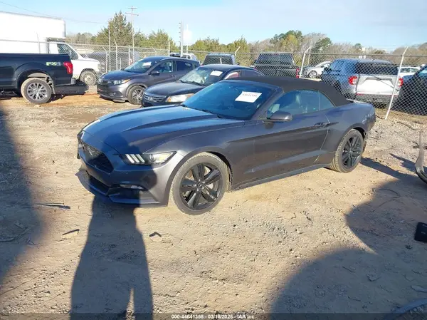 1FATP8UH8H5347216 2017 FORD MUSTANG - Image 2