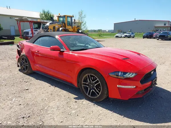 1FATP8UH8J5117827 2018 FORD MUSTANG - Image 1