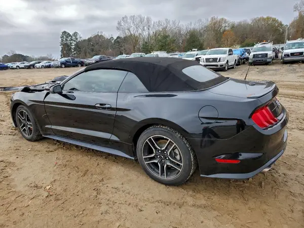 1FATP8UH8J5143604 2018 FORD MUSTANG - Image 2