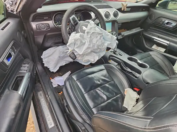 1FATP8UH8J5143604 2018 FORD MUSTANG - Image 8