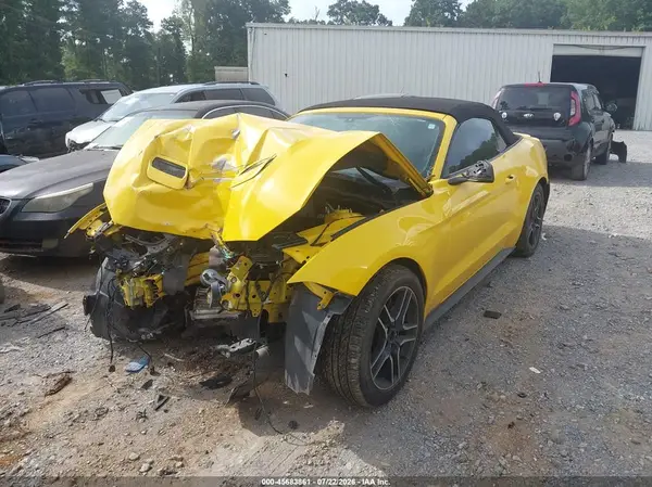 1FATP8UH8J5156563 2018 FORD MUSTANG - Image 2