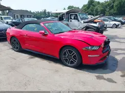 1FATP8UH8J5165389 2018 FORD MUSTANG