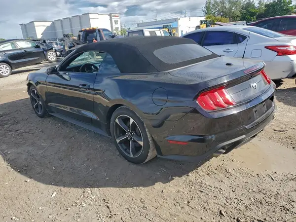 1FATP8UH8J5173847 2018 FORD MUSTANG - Image 2