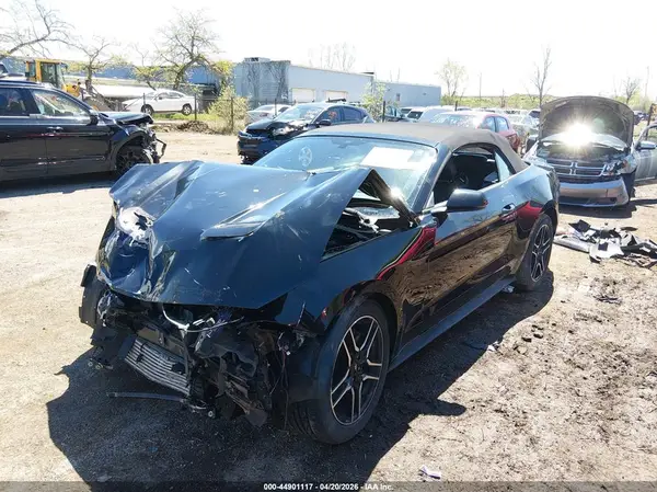 1FATP8UH8K5104366 2019 FORD MUSTANG - Image 2