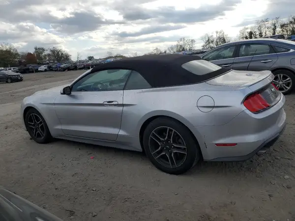 1FATP8UH8K5151851 2019 FORD MUSTANG - Image 2