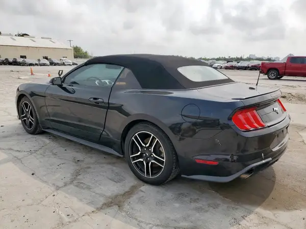 1FATP8UH8K5170822 2019 FORD MUSTANG - Image 2