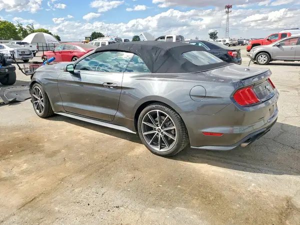 1FATP8UH8K5178841 2019 FORD MUSTANG - Image 2