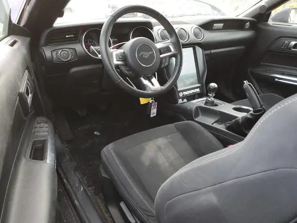 1FATP8UH8K5185045 2019 FORD MUSTANG - Image 8