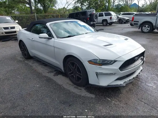 1FATP8UH8L5106183 2020 FORD MUSTANG - Image 1