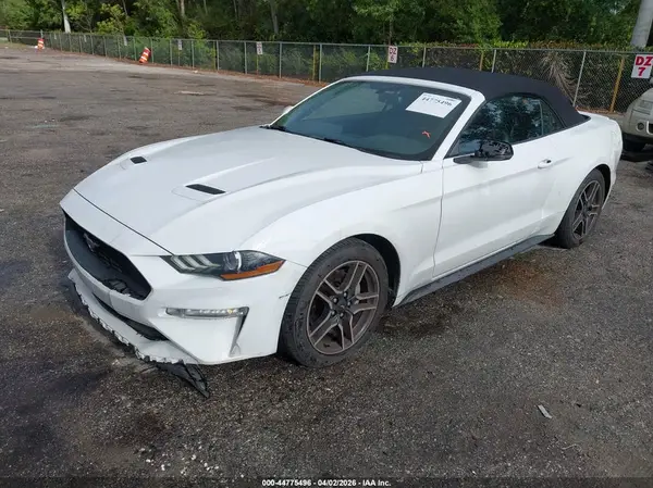 1FATP8UH8L5106183 2020 FORD MUSTANG - Image 2