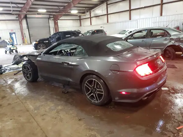 1FATP8UH8L5113201 2020 FORD MUSTANG - Image 2