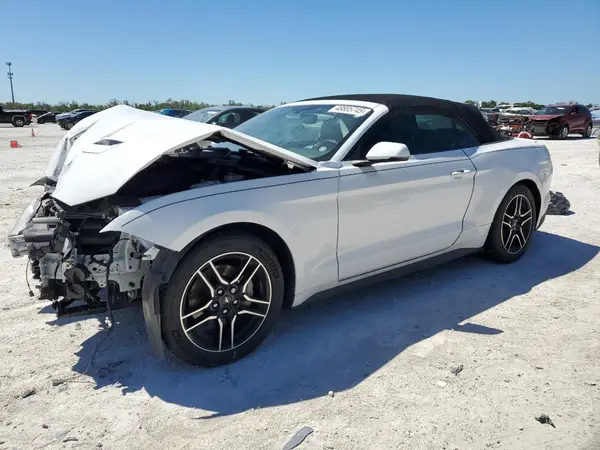 1FATP8UH8L5113943 2020 FORD MUSTANG - Image 1