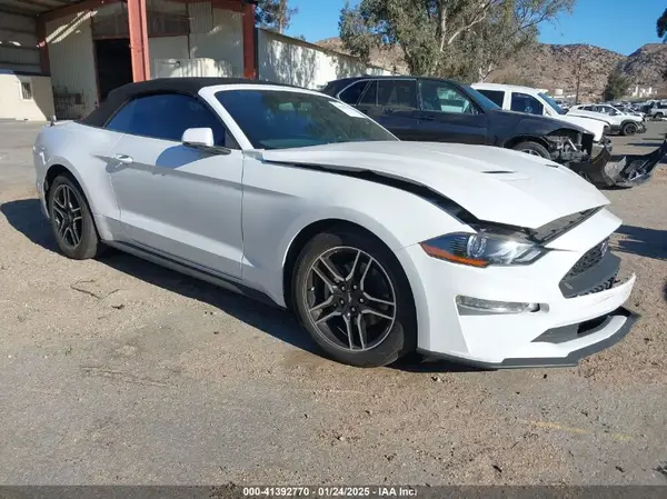 1FATP8UH8L5126353 2020 FORD MUSTANG - Image 1
