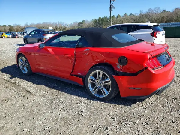 1FATP8UH8L5134601 2020 FORD MUSTANG - Image 2