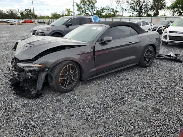 1FATP8UH8L5135053 2020 FORD MUSTANG - Image 1