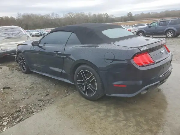 1FATP8UH8L5137479 2020 FORD MUSTANG - Image 2