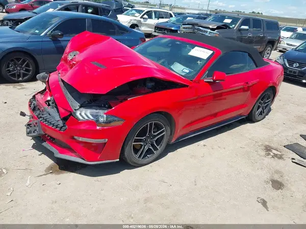 1FATP8UH8M5104922 2021 FORD MUSTANG - Image 2