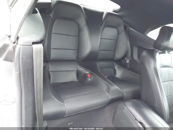 1FATP8UH8M5105567 2021 FORD MUSTANG - Image 8