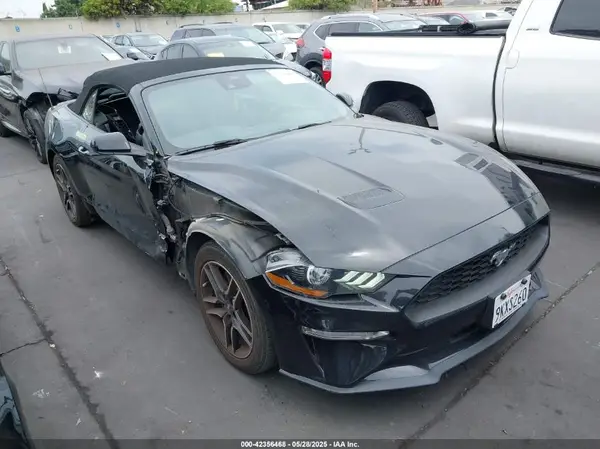1FATP8UH8M5123051 2021 FORD MUSTANG - Image 1