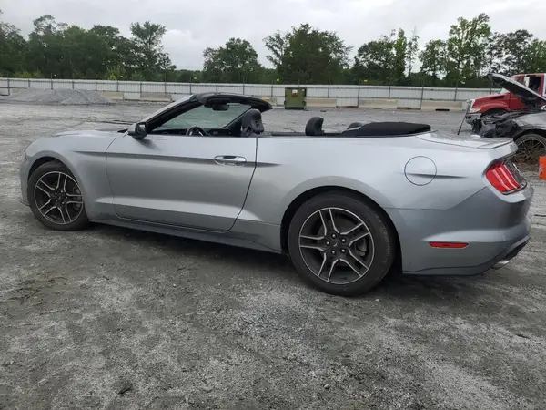1FATP8UH8N5116280 2022 FORD MUSTANG - Image 2