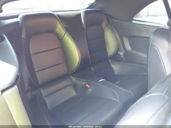 1FATP8UH9G5254090 2016 FORD MUSTANG - Image 8