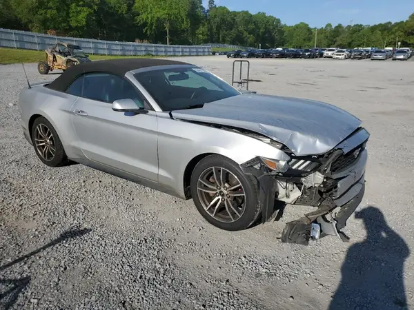 1FATP8UH9G5280947 2016 FORD MUSTANG - Image 1