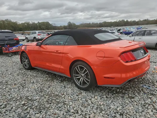 1FATP8UH9G5284755 2016 FORD MUSTANG - Image 2