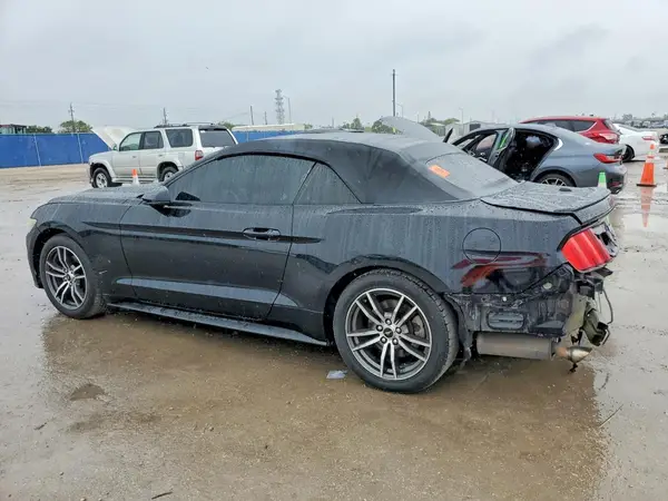 1FATP8UH9G5292788 2016 FORD MUSTANG - Image 2