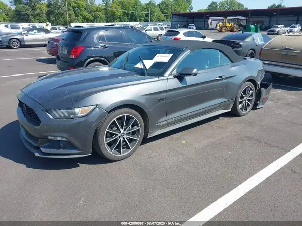 1FATP8UH9G5311260 2016 FORD MUSTANG - Image 2