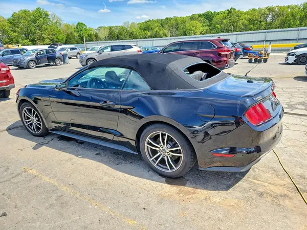 1FATP8UH9H5278648 2017 FORD MUSTANG - Image 2