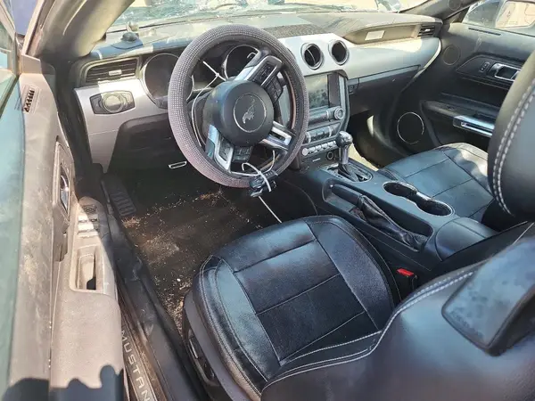1FATP8UH9H5278648 2017 FORD MUSTANG - Image 8