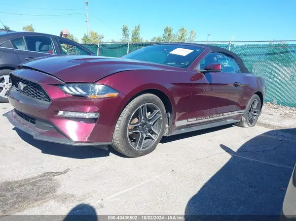 1FATP8UH9J5111468 2018 FORD MUSTANG - Image 2