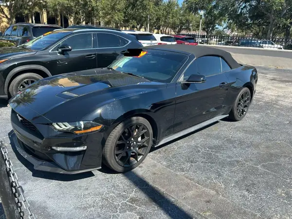 1FATP8UH9J5112944 2018 FORD MUSTANG - Image 2