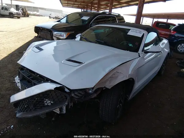 1FATP8UH9J5132451 2018 FORD MUSTANG - Image 2