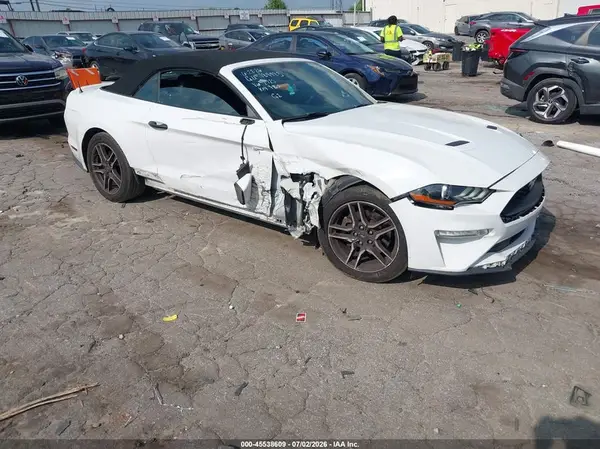 1FATP8UH9J5132725 2018 FORD MUSTANG - Image 1